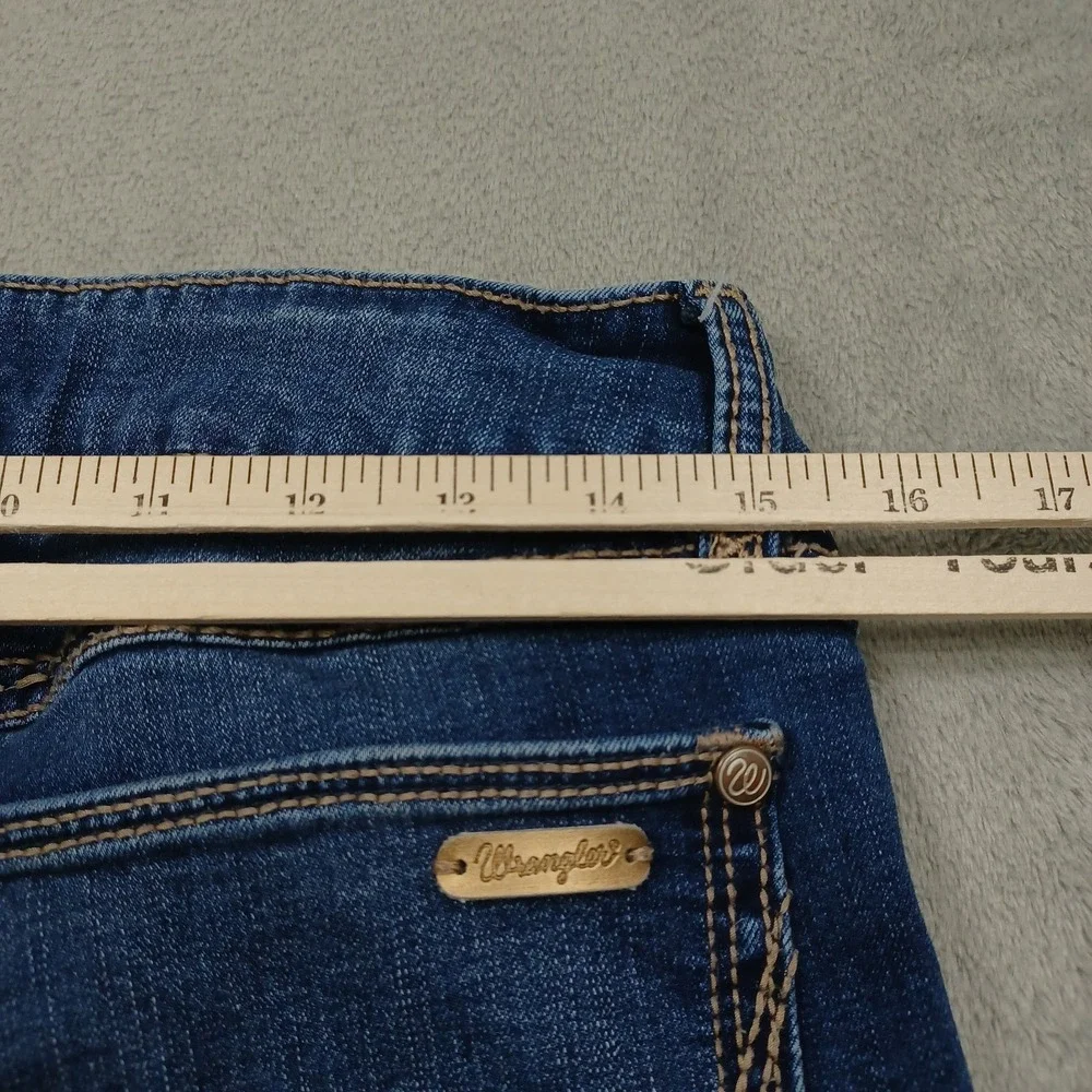 Wrangler Jeans Womens 30 Blue Denim Bootcut Western Workwear Casual